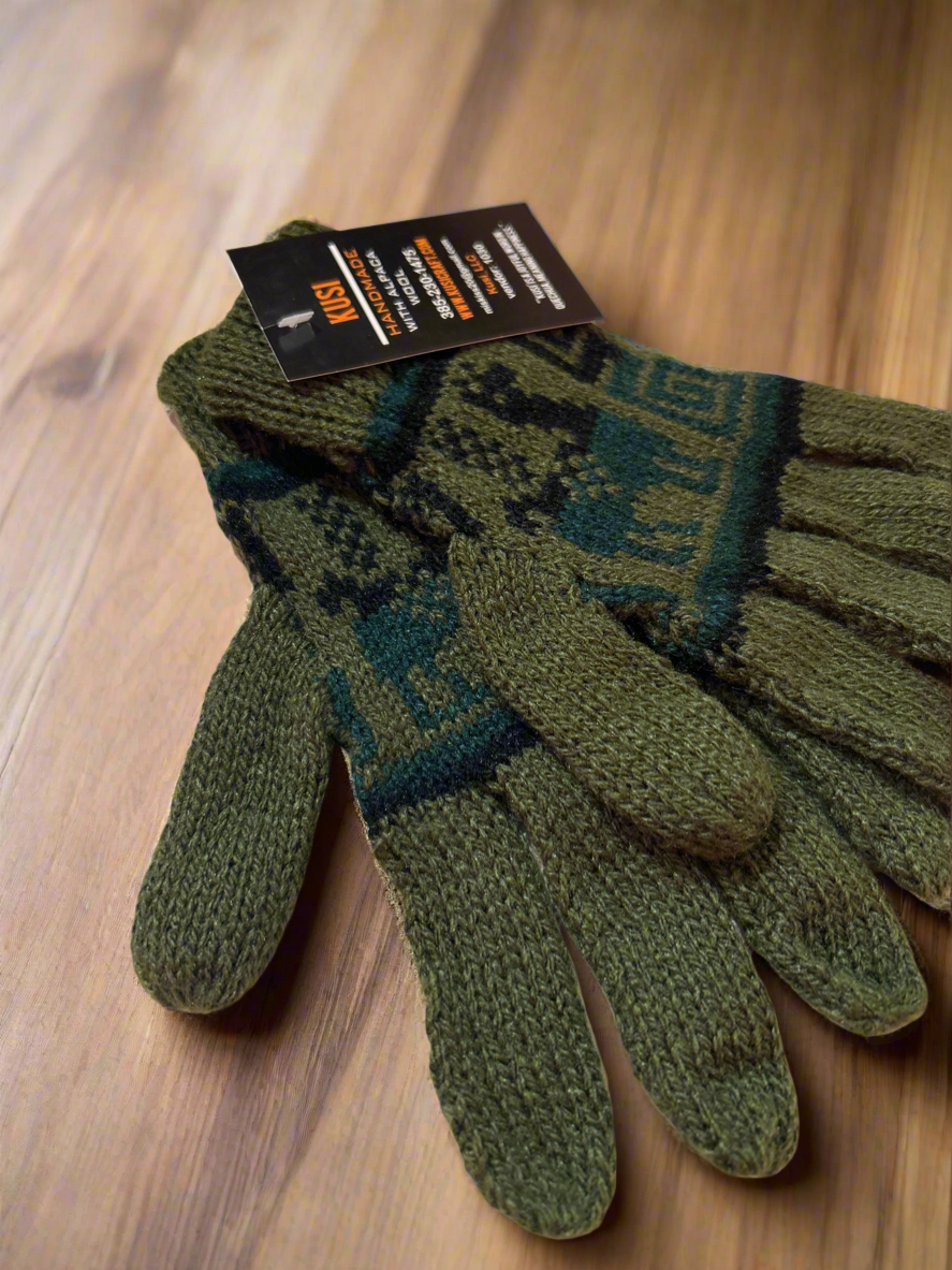 Gloves with Andean Llama Design