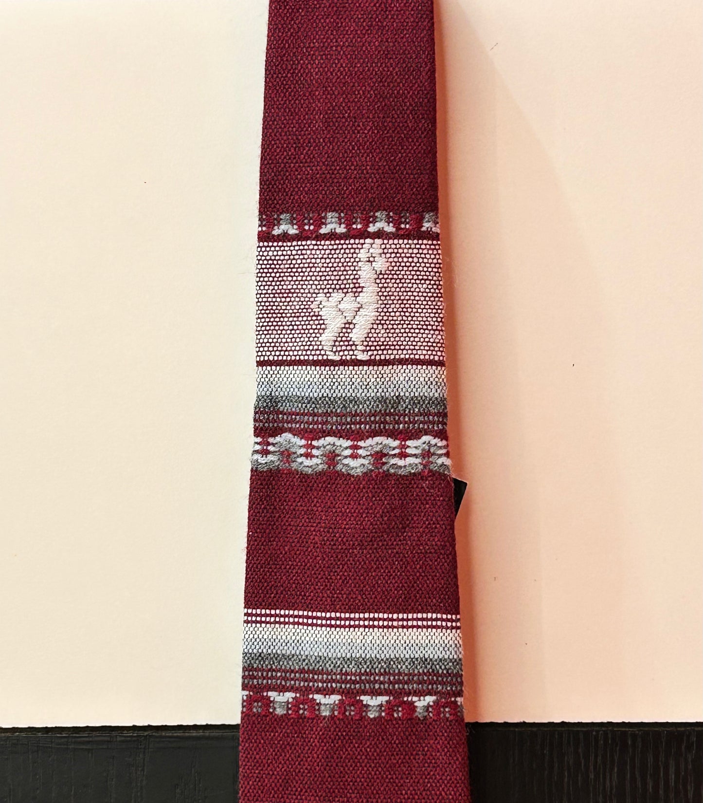 Llama Tie